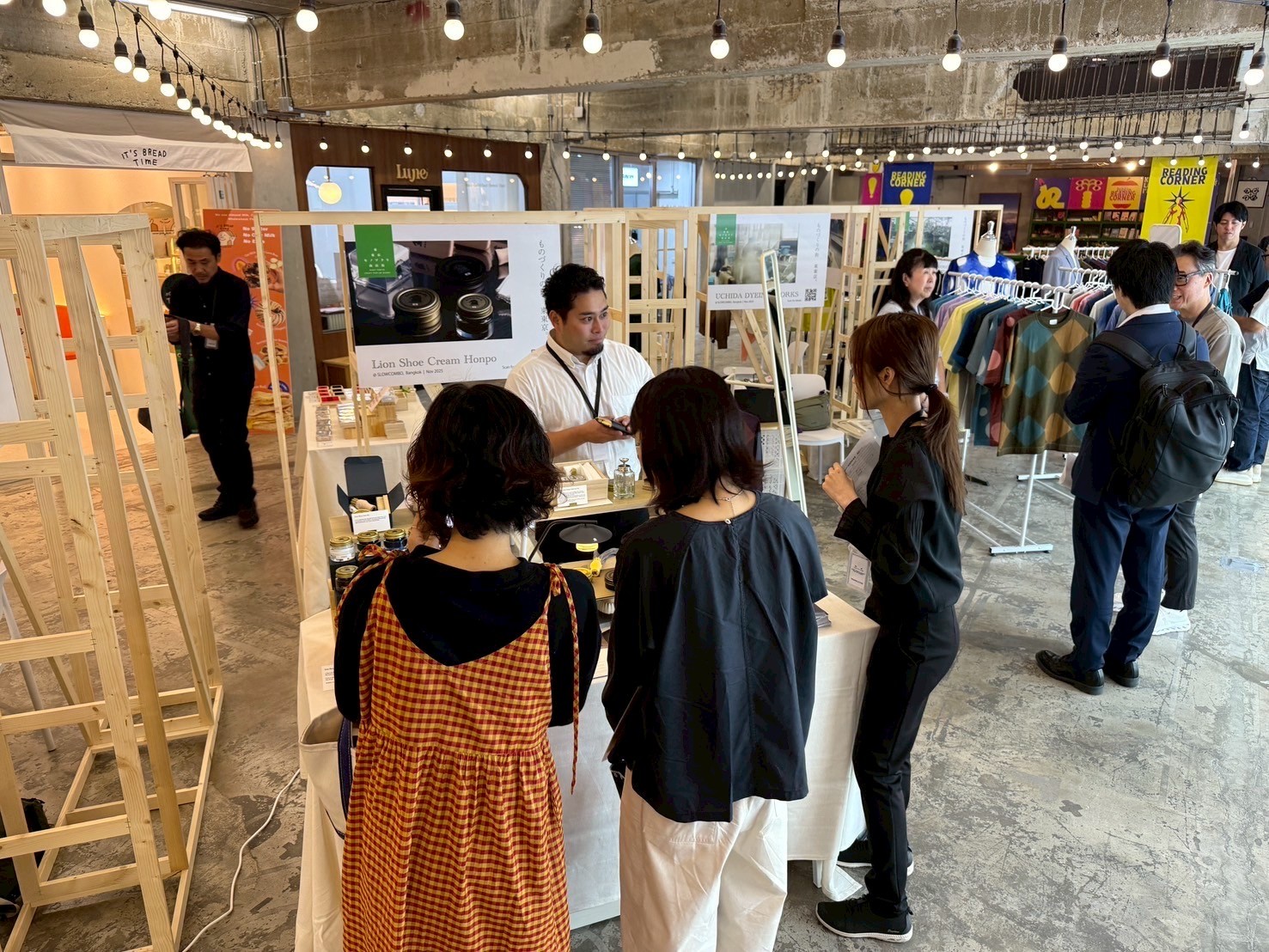 タイ展示会の谷口化学工業所