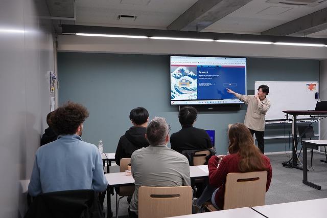 プレゼンテーション中のキャラ委のベイト